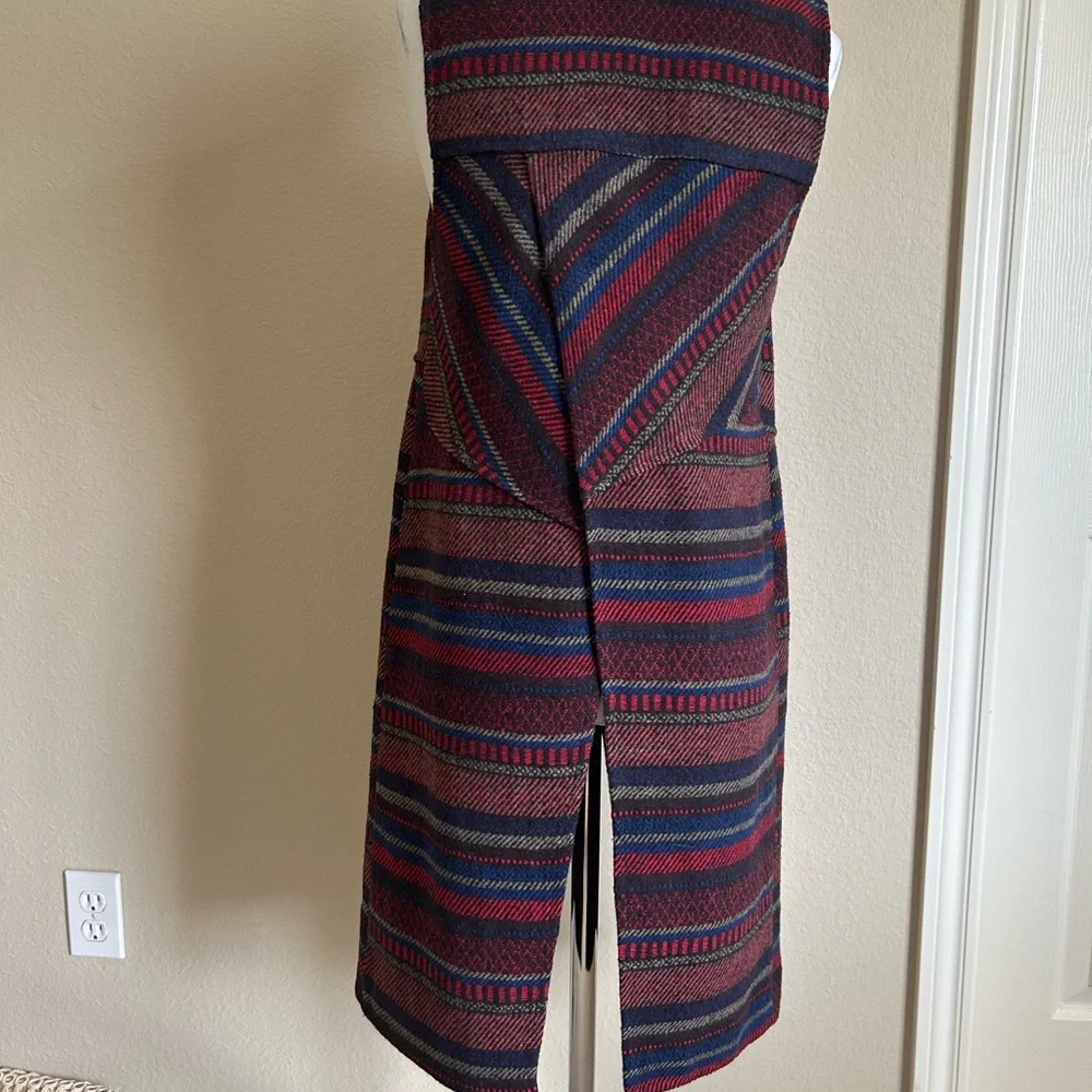 BCBGeneration Red and Blue long vest jacket with Striking Stripes - Picture 3 of 7